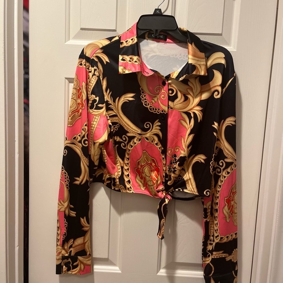 NWOT COLORFUL TWO PIECE WITH CROPPED TOP - Picture 6 of 15